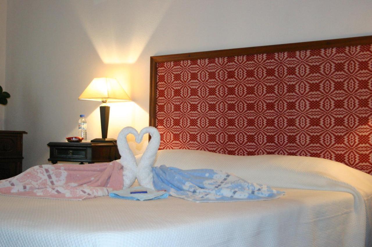 Urzelina Guesthouse Extérieur photo