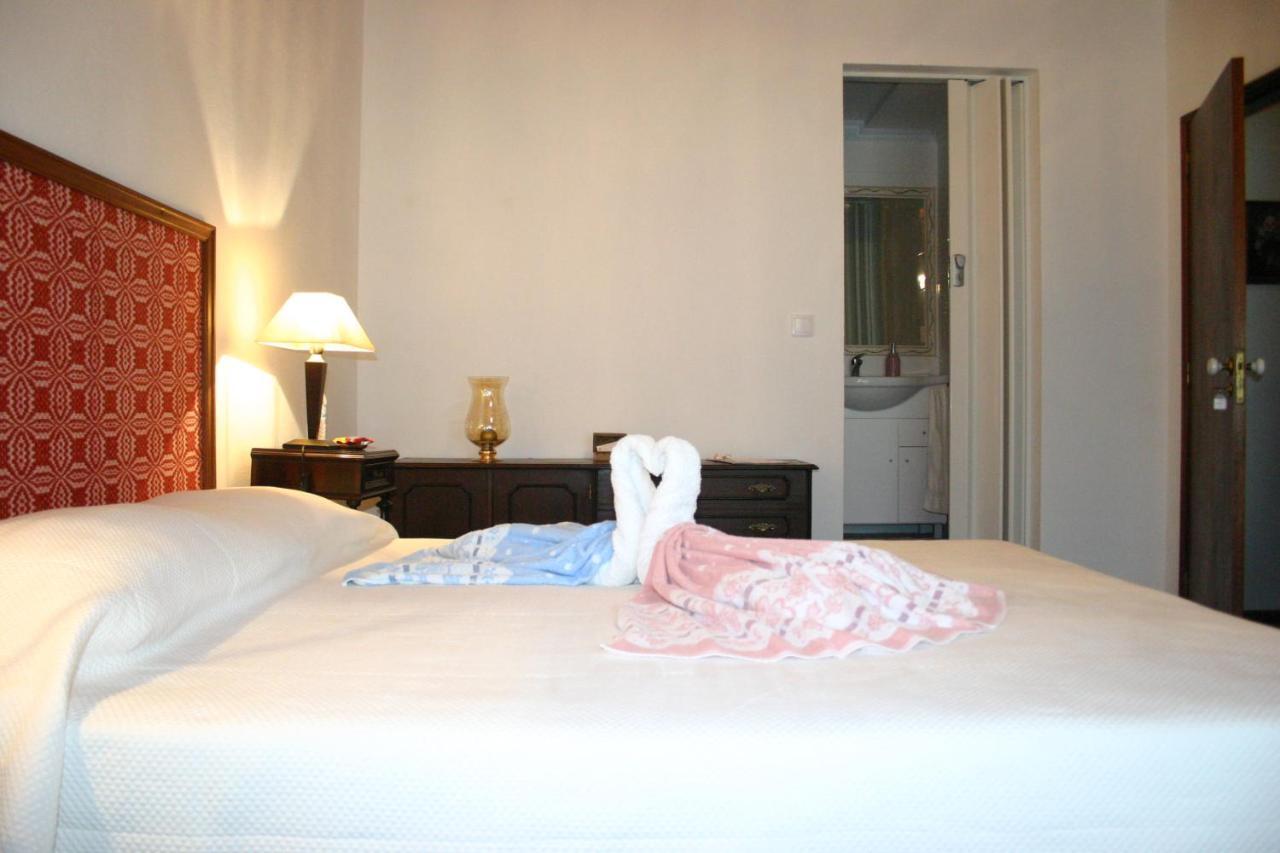 Urzelina Guesthouse Extérieur photo