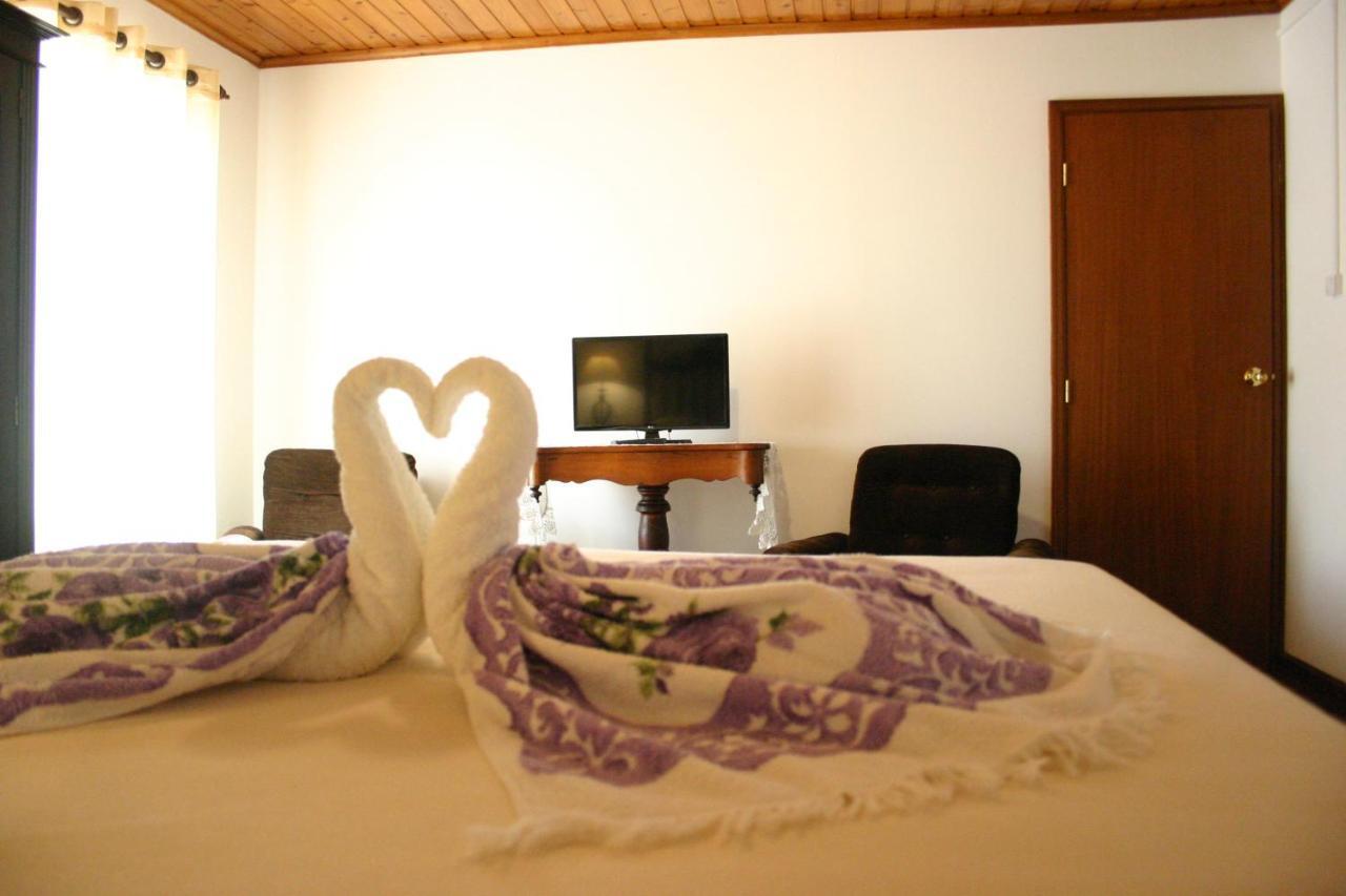 Urzelina Guesthouse Extérieur photo