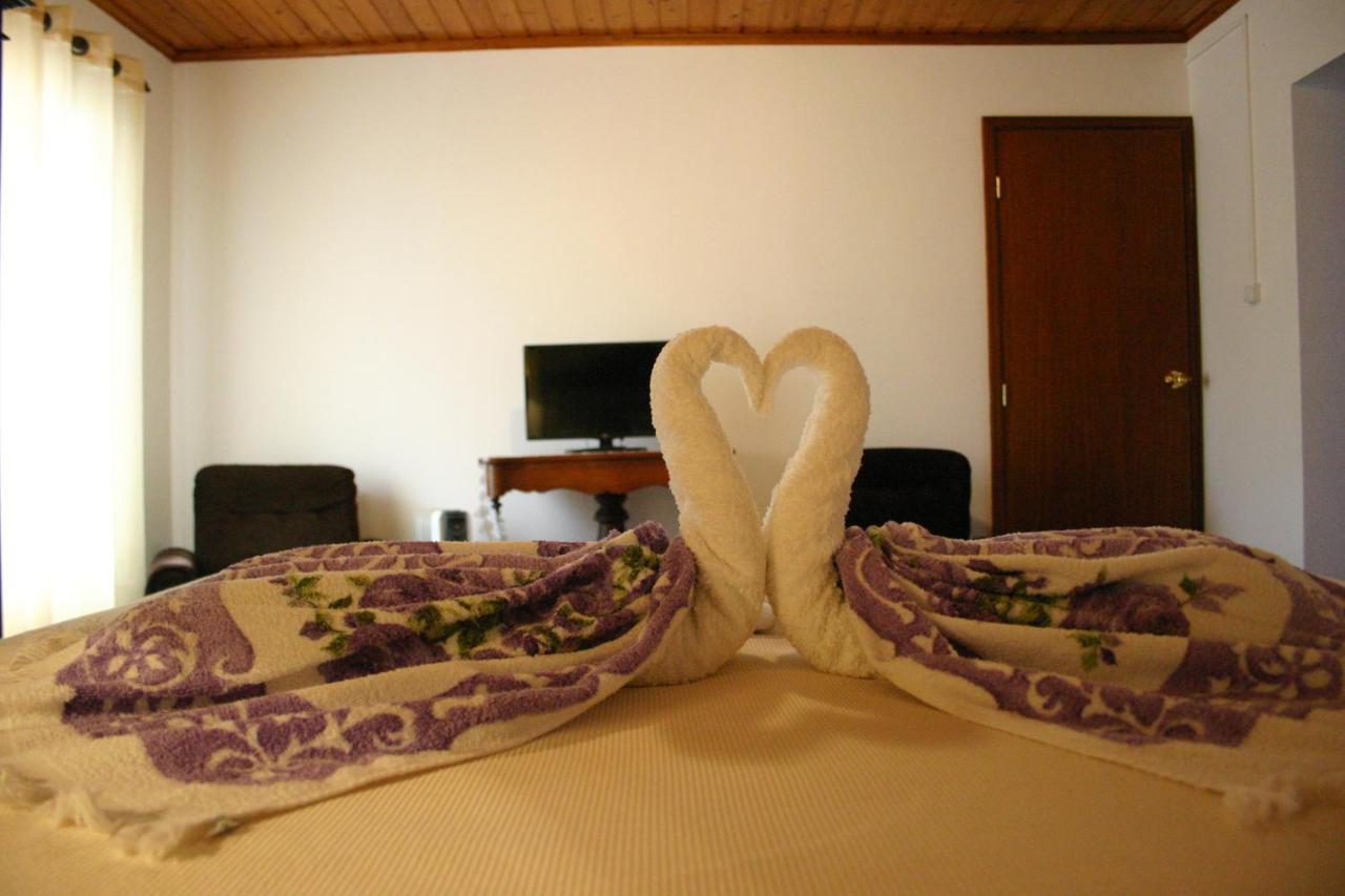 Urzelina Guesthouse Extérieur photo